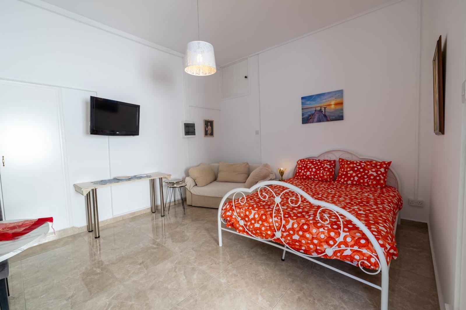 Studio In The Heart Of The City Paphos Extérieur photo